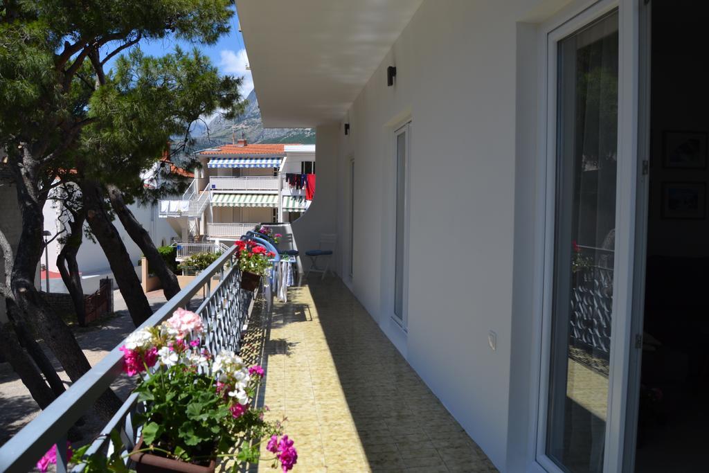 17 Pines Apartamento Makarska Exterior foto