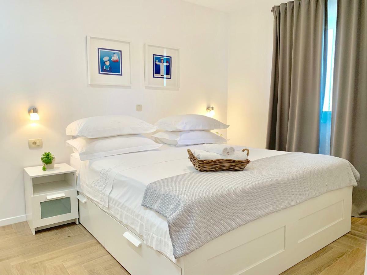 17 Pines Apartamento Makarska Exterior foto