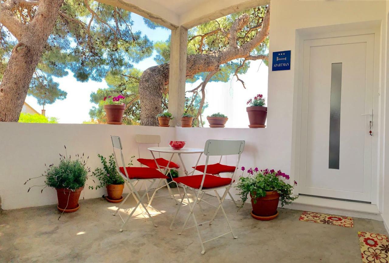 17 Pines Apartamento Makarska Exterior foto